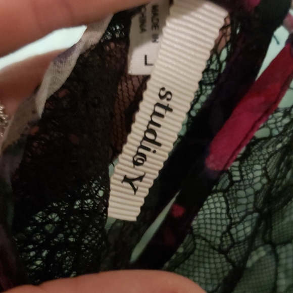 Studio Y Sheer Floral Lace Tunic Sleeveless Top - Picture 3 of 4